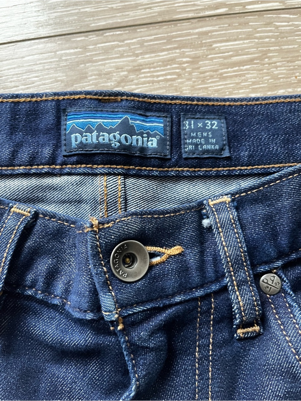 Patagonia Men's Skinny Jeans in Deep Indigo - Picture 4 of 6